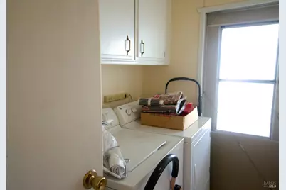 529 Colonial Park Drive, Santa Rosa, CA 95403 - Photo 26