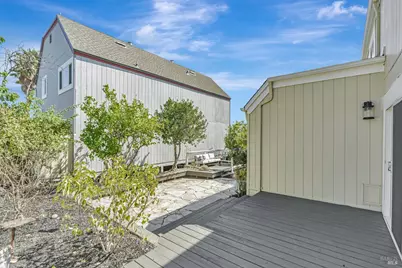 2589 Topaz Drive, Novato, CA 94945 - Photo 34