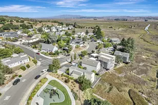 2589 Topaz Dr, Novato, CA 94945 - Photo 42