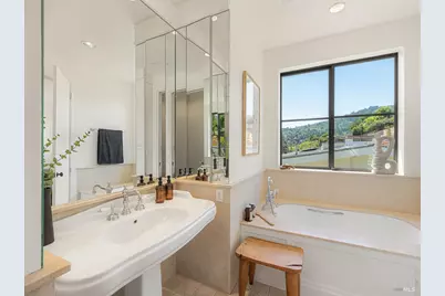 110 Walnut Avenue, Corte Madera, CA 94925 - Photo 40