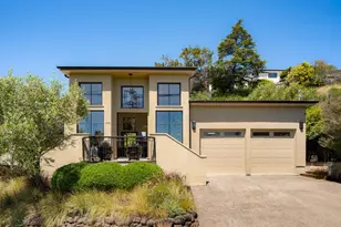 110 Walnut Ave, Corte Madera, CA 94925 - Photo 2