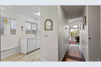 108 American Way, Vacaville, CA 95687 - Photo 6