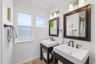 1645 E Street, Napa, CA 94559 - Photo 32