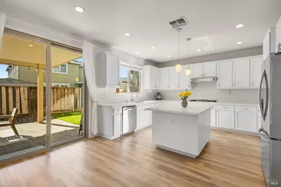 754 Cannon Station Court, Vacaville, CA 95688 - Photo 8