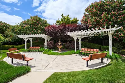12 Oak Grove Drive #103, Novato, CA 94949 - Photo 2