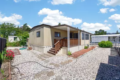 111 Cardinal Way, Santa Rosa, CA 95409 - Photo 2