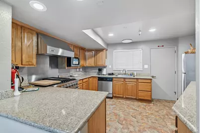 302 Robert Way, Napa, CA 94558 - Photo 48