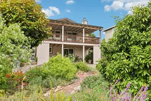 870 W J St, Benicia, CA 94510 - Photo 28