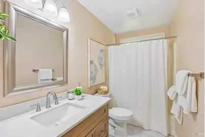870 W J Street, Benicia, CA 94510 - Photo 16