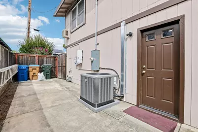 870 W J Street, Benicia, CA 94510 - Photo 42