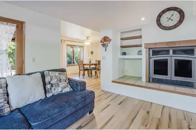 4109 W Mission Court, Visalia, CA 93277 - Photo 14