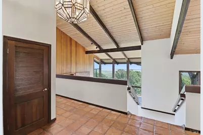 310 Crest Road, Novato, CA 94945 - Photo 2