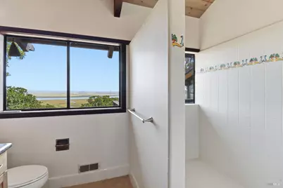 310 Crest Road, Novato, CA 94945 - Photo 26