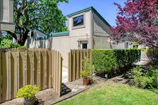 9 Cama Ln, Novato, CA 94947 - Photo 26