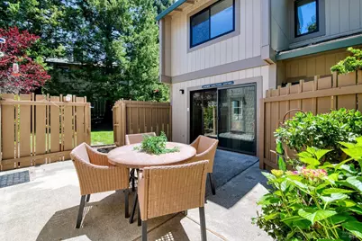 9 Cama Lane, Novato, CA 94947 - Photo 24