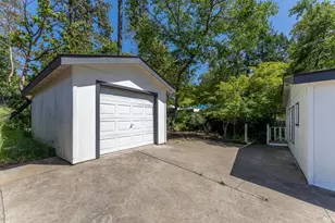 1221 Magnolia St, Willits, CA 95490 - Photo 18