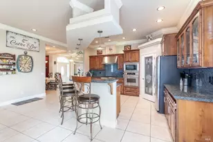 7605 Churn Crk Rd, Redding, CA 96002 - Photo 12