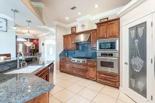 7605 Churn Crk Rd, Redding, CA 96002 - Photo 6