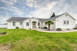 7605 Churn Crk Rd, Redding, CA 96002 - Photo 20