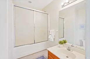 40 Moon Shadow Dr, Milpitas, CA 95035 - Photo 38