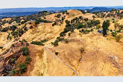 1483 Los Alamos Road, Santa Rosa, CA 95409 - Photo 10