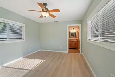 824 Prince Avenue, Healdsburg, CA 95448 - Photo 20