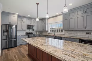 1647 Kerry Ln, Santa Rosa, CA 95403 - Photo 4