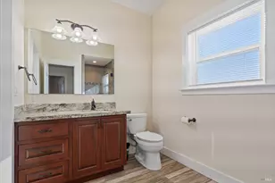 1647 Kerry Ln, Santa Rosa, CA 95403 - Photo 12