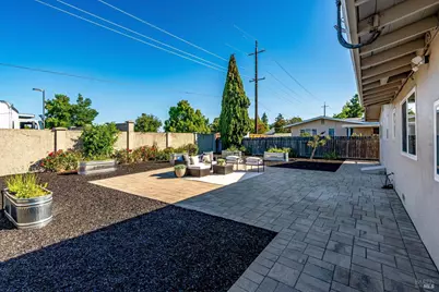 1417 E Madison Street, Petaluma, CA 94954 - Photo 42