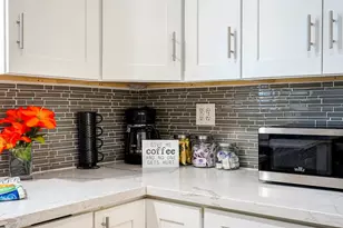 235 Grove Ave, Santa Rosa, CA 95409 - Photo 14