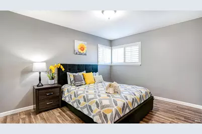 235 Grove Avenue, Santa Rosa, CA 95409 - Photo 22