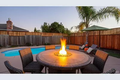 235 Grove Avenue, Santa Rosa, CA 95409 - Photo 28