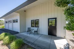 6323 W Dry Creek Rd, Healdsburg, CA 95448 - Photo 26