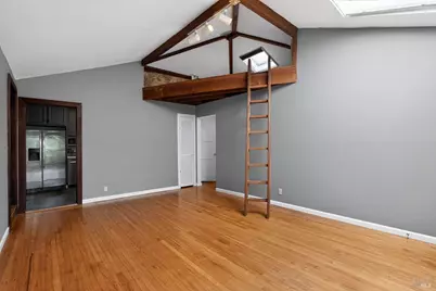 124 N San Pedro Road, San Rafael, CA 94903 - Photo 20