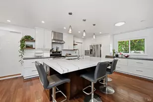 18580 Happy Ln, Sonoma, CA 95476 - Photo 2
