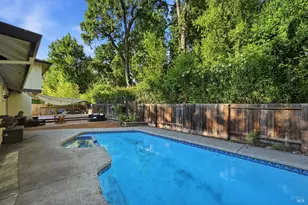 18580 Happy Ln, Sonoma, CA 95476 - Photo 20
