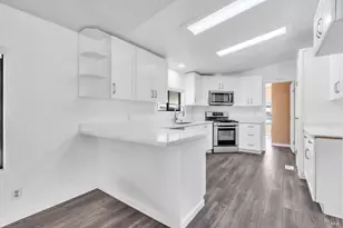 1597 Alamo Dr, Vacaville, CA 95687 - Photo 12