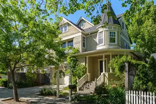 8 Center St, San Rafael, CA 94901 - Photo 1