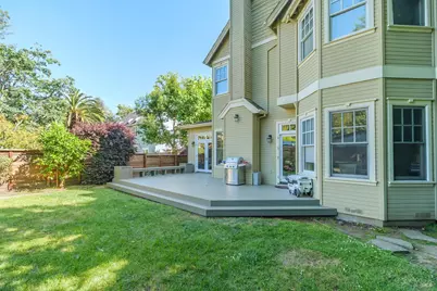 8 Center Street, San Rafael, CA 94901 - Photo 4