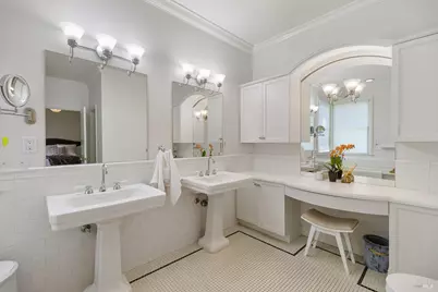 8 Center Street, San Rafael, CA 94901 - Photo 20