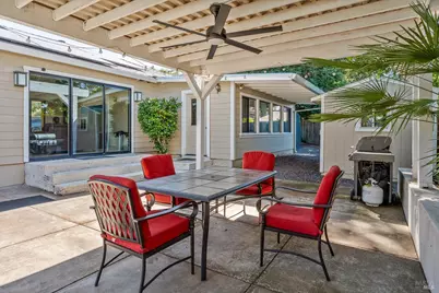 2260 Old River Road, Ukiah, CA 95482 - Photo 10