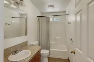 195 W MacArthur St, Sonoma, CA 95476 - Photo 20