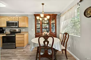 2001 Eastwood Dr, Vacaville, CA 95687 - Photo 14