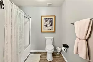 2001 Eastwood Dr, Vacaville, CA 95687 - Photo 28