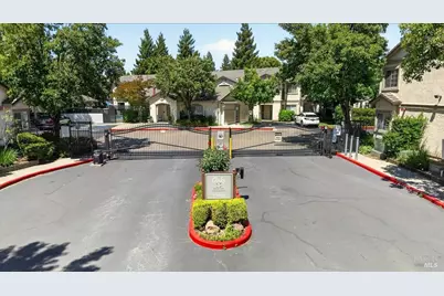 2001 Eastwood Drive #32, Vacaville, CA 95687 - Photo 28