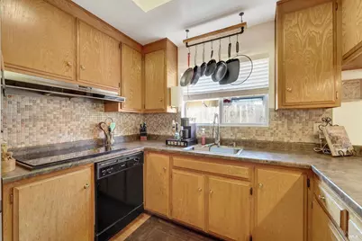130 Donner Drive, Vacaville, CA 95687 - Photo 18