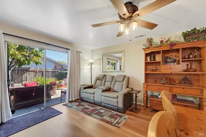 130 Donner Drive, Vacaville, CA 95687 - Photo 14
