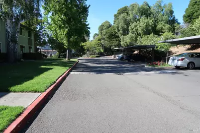 900 Cambridge Drive #64, Benicia, CA 94510 - Photo 4