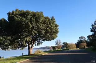 900 Cambridge Dr, Benicia, CA 94510 - Photo 32