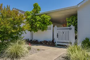 490 W Spain St, Sonoma, CA 95476 - Photo 16